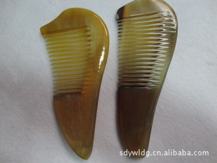 经络保健器材新选择 12厘米黄牛角梳，纯天然养生伴侣
